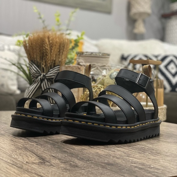 🆕 Dr. Martens Women's Vegan Leather Blaire Sandal Black - Picture 9 of 16